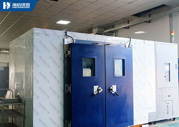 恒溫恒濕試驗(yàn)箱如何標(biāo)定電動(dòng)汽車(chē)的“抗寒體質(zhì)”？